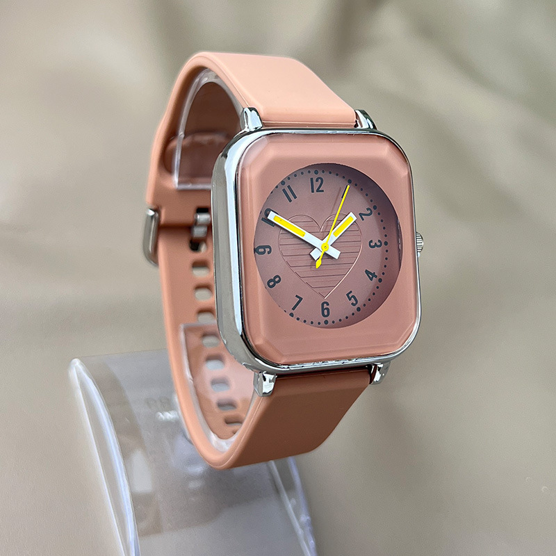 Fashion Minimalist Women Quart - Silicone Band Women 评论和价格