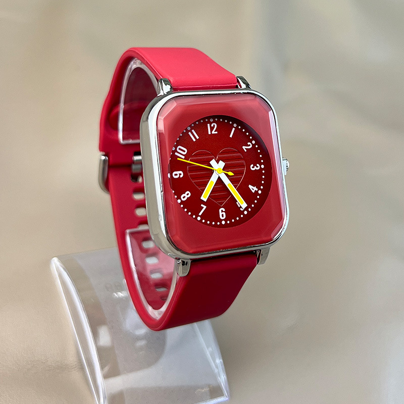 Fashion Minimalist Women Quart - Silicone Band Women 评论和价格