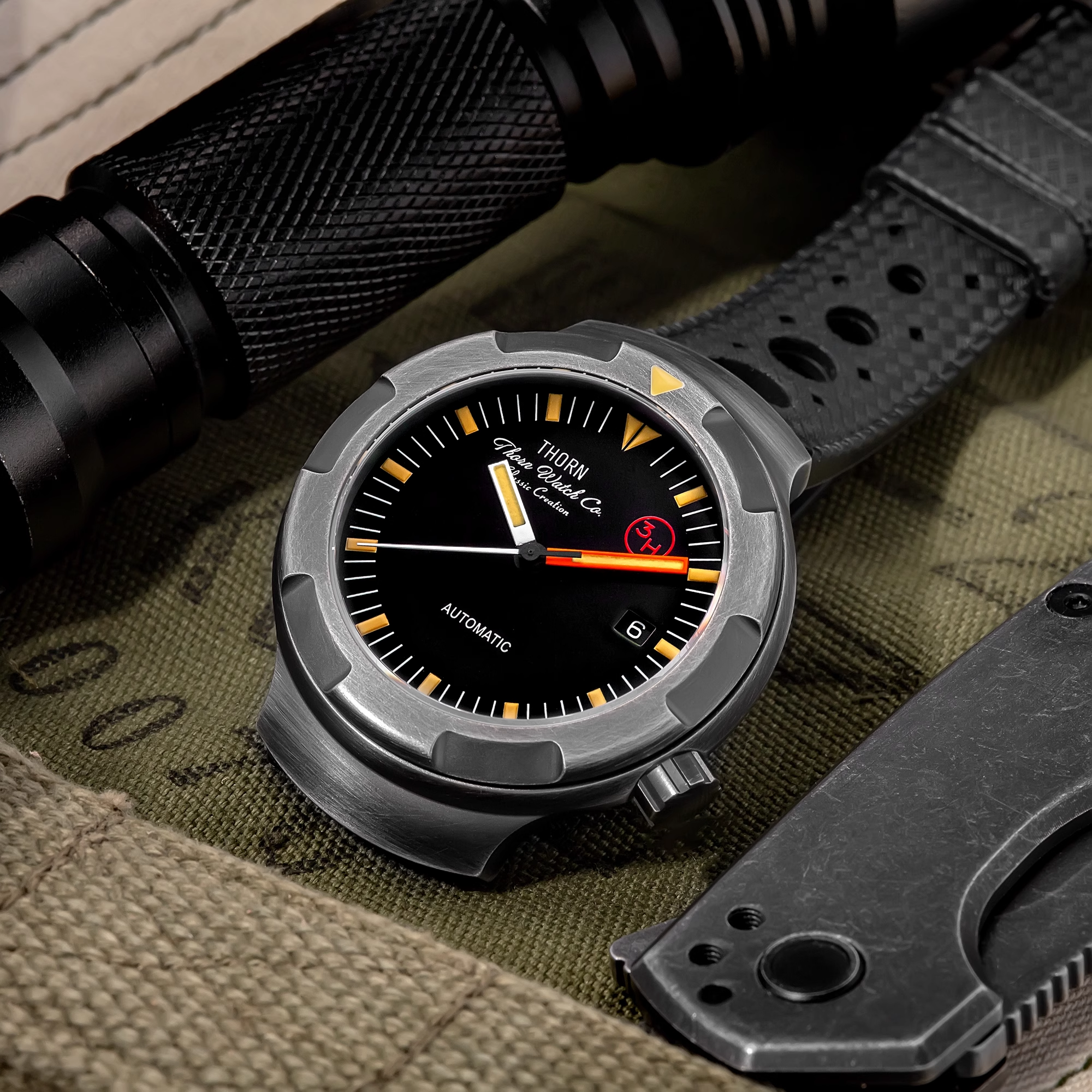Thorn 42mm Men's Retro Titaniu - Rubber Strap Diver 评论和价格